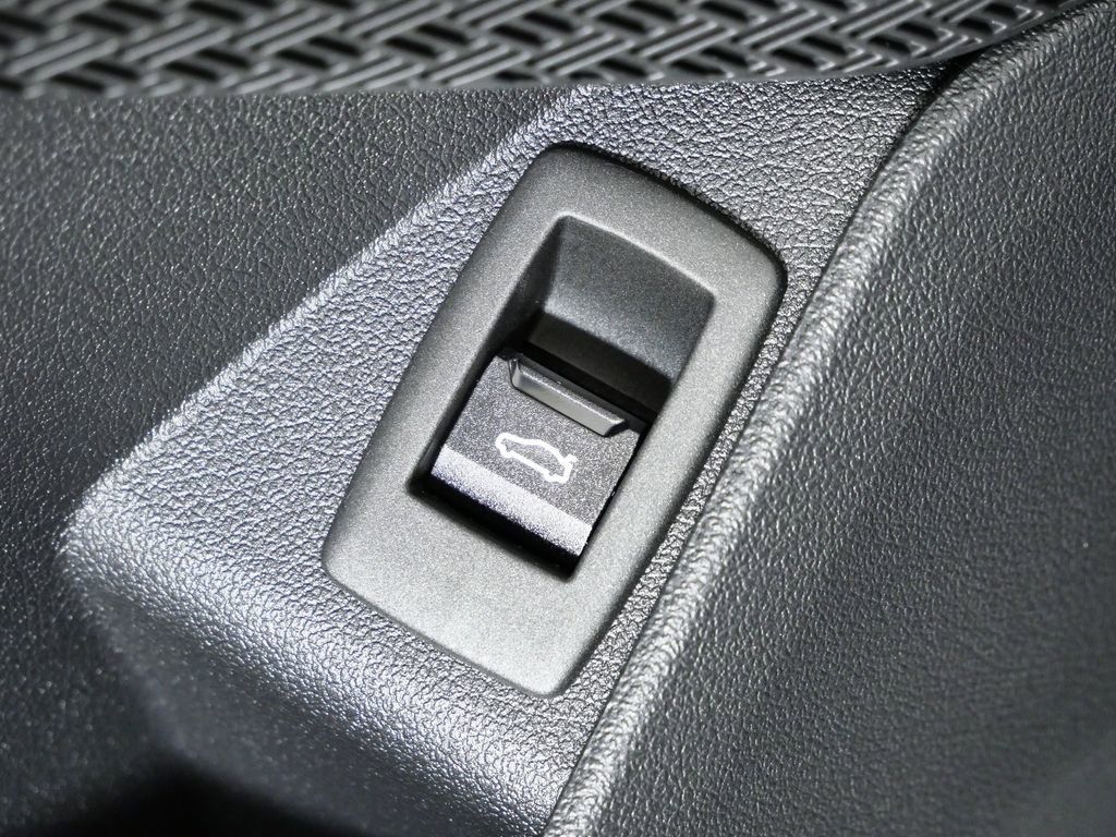 Thumbnail: 2026 BMW X1 - 37