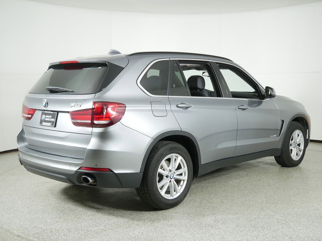 Thumbnail: 2015 BMW X5 - 9