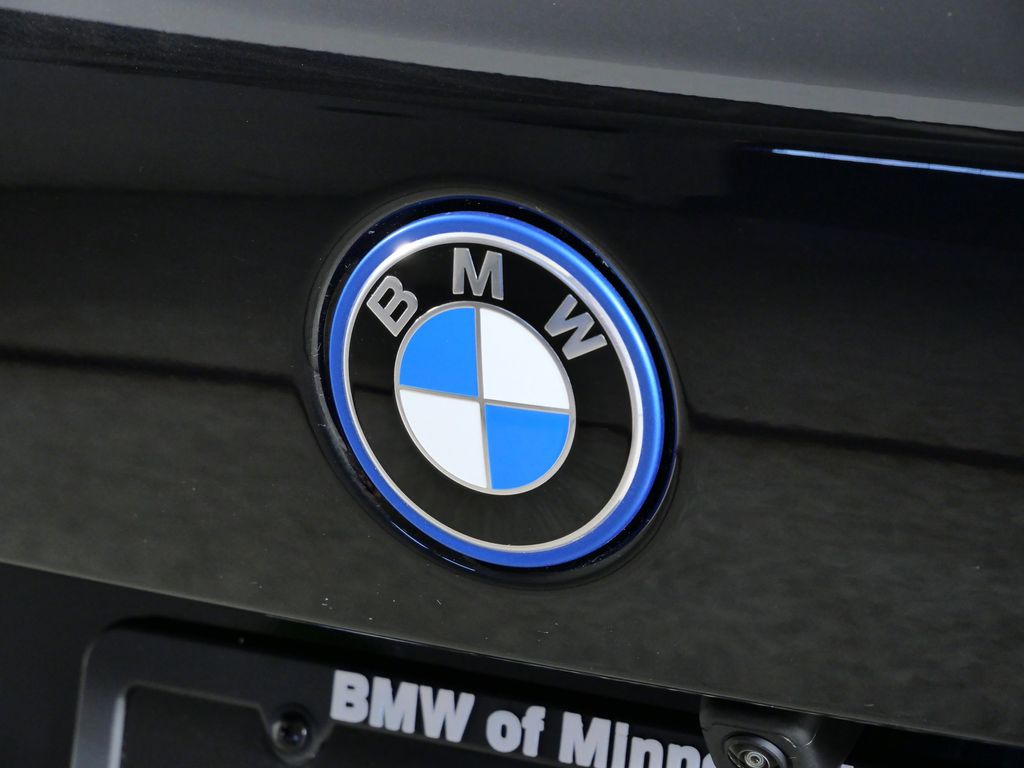 Thumbnail: 2026 BMW X5 - 11