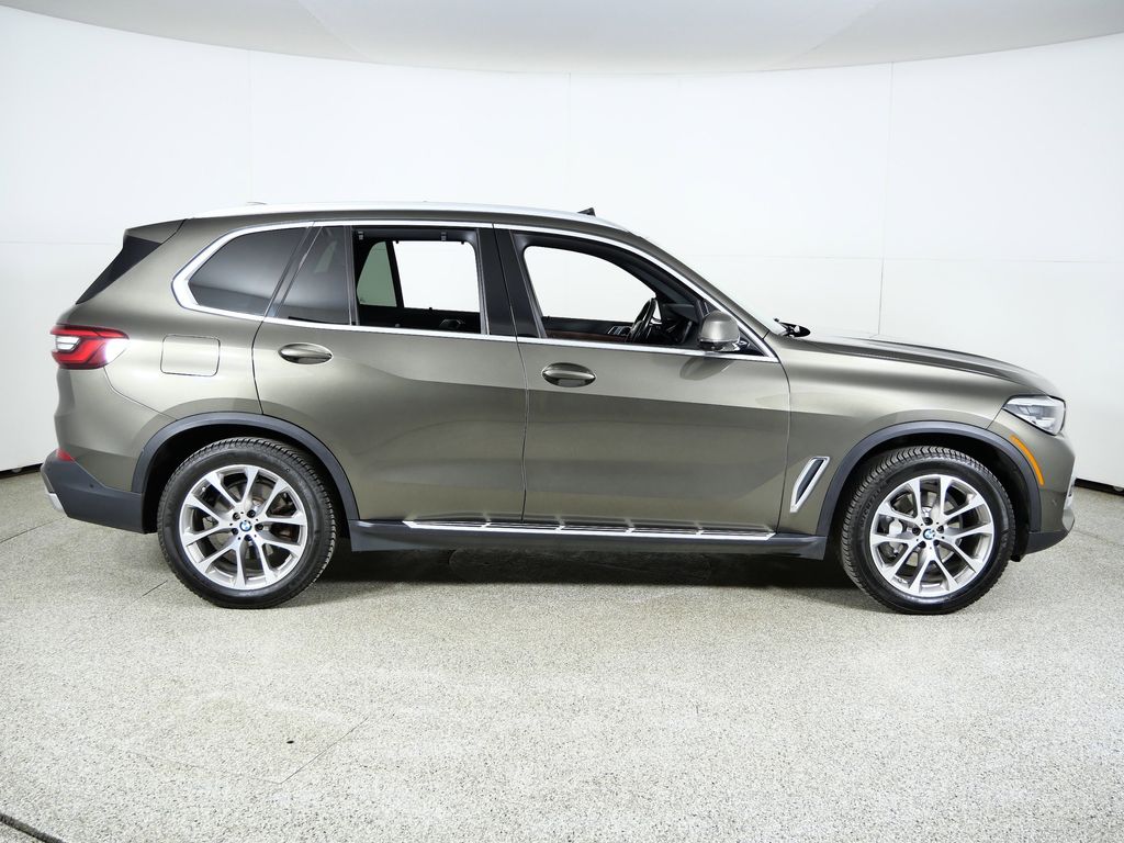Thumbnail: 2020 BMW X5 - 9