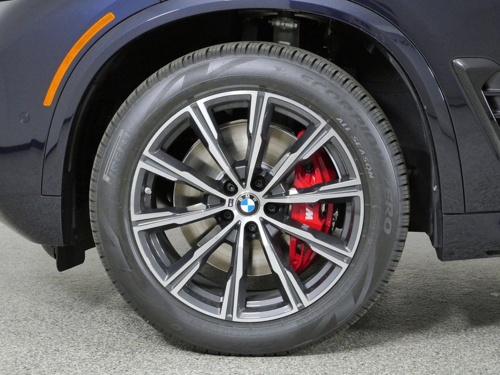 Thumbnail: 2026 BMW X5 - 16