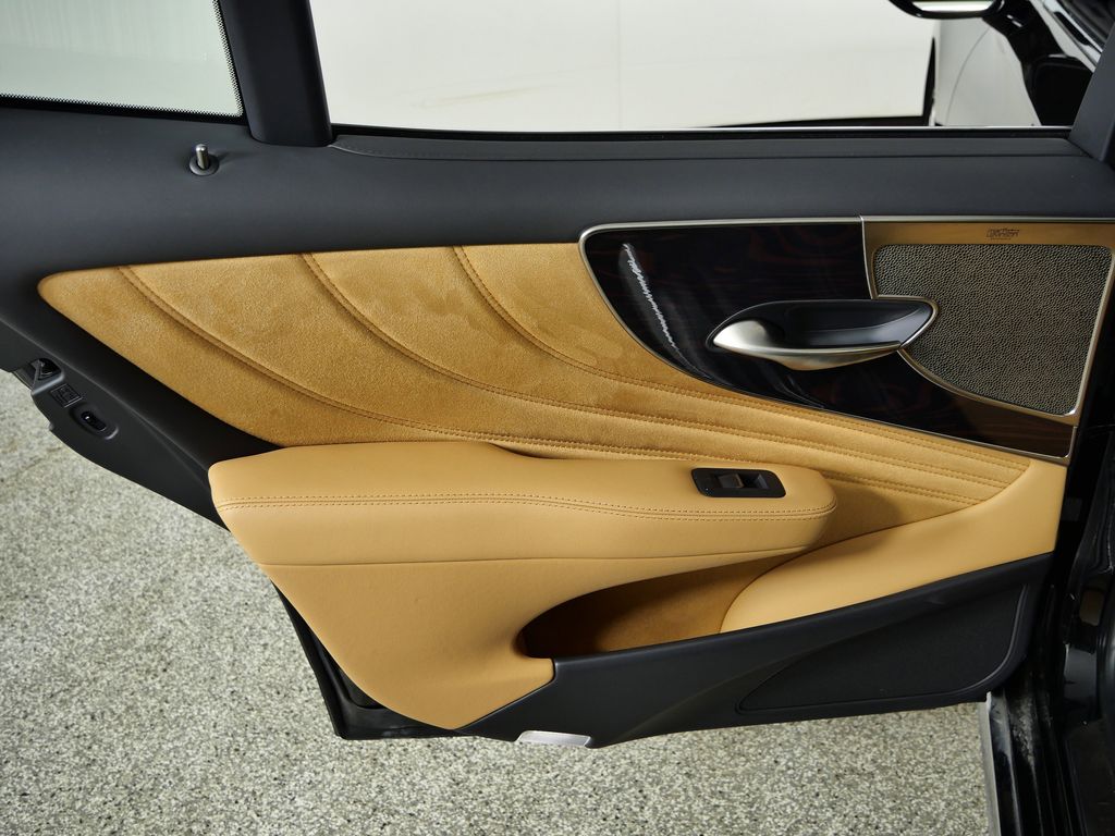 Thumbnail: 2024 Lexus LS - 30