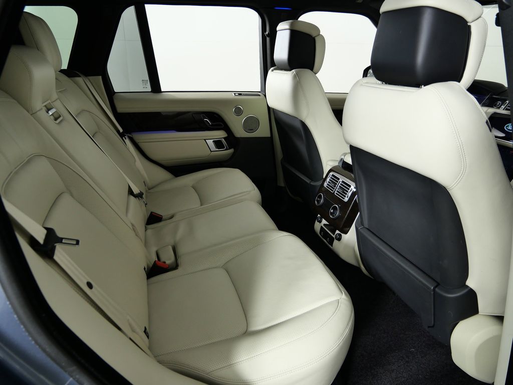 Thumbnail: 2022 Land Rover Range Rover - 26