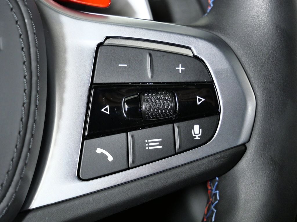 Thumbnail: 2025 BMW M8 - 42