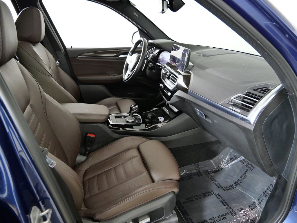 Thumbnail: 2022 BMW X3 - 21