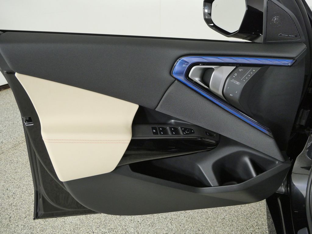 Thumbnail: 2026 BMW X3 - 33