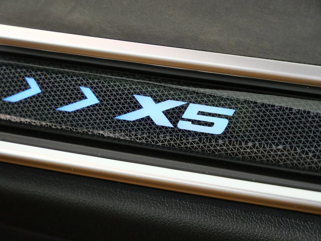 Thumbnail: 2026 BMW X5 - 26