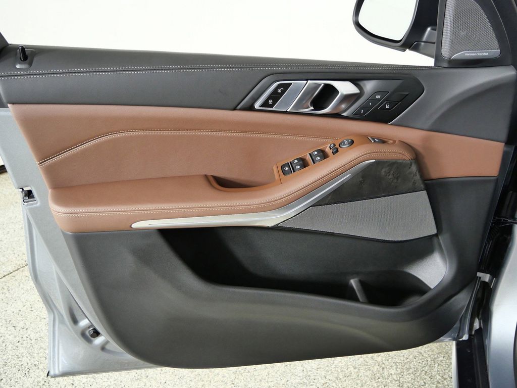 Thumbnail: 2026 BMW X5 - 34