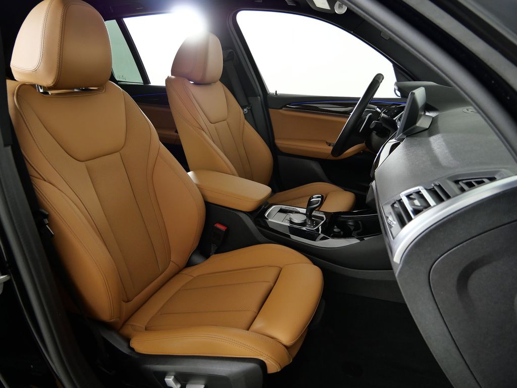 Thumbnail: 2022 BMW X3 - 22