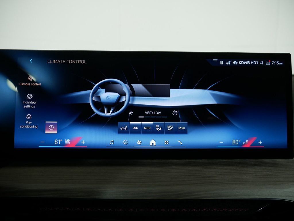 Thumbnail: 2025 BMW 3 Series - 41