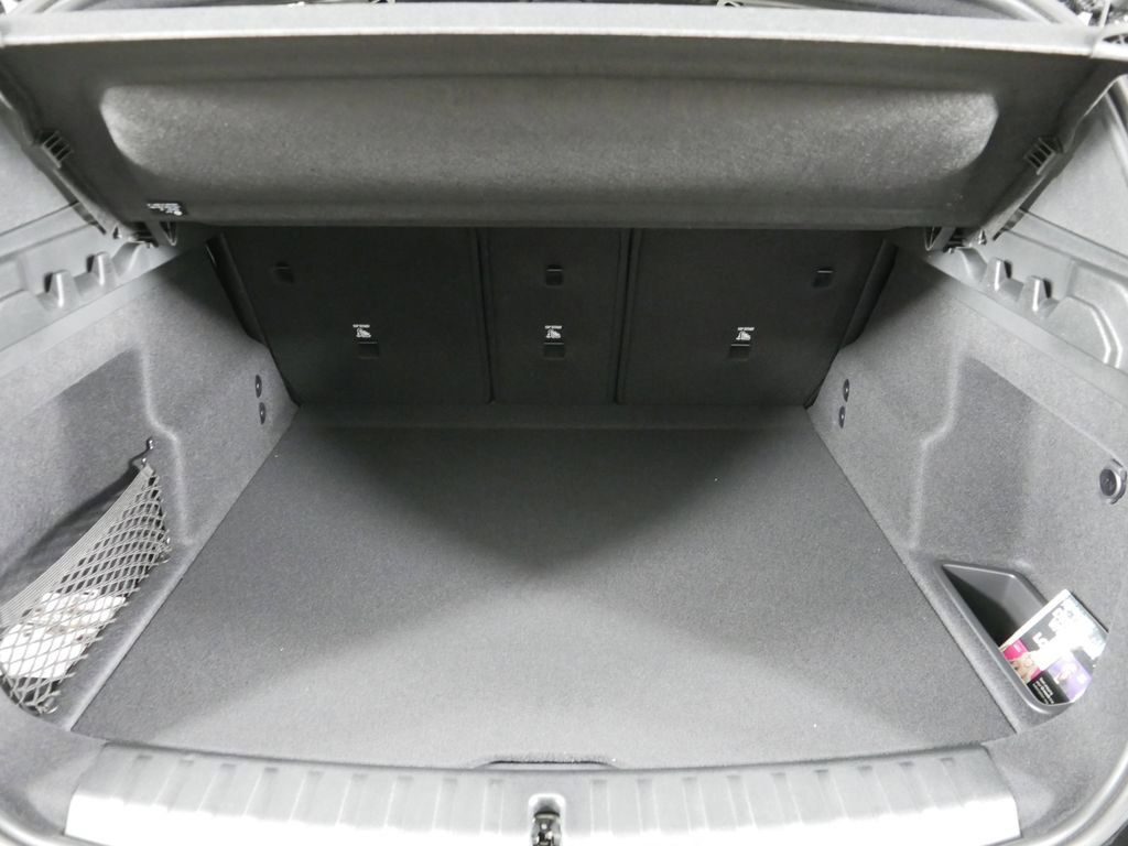 Thumbnail: 2025 BMW X1 - 27