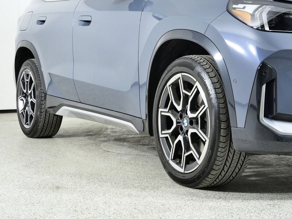 Thumbnail: 2025 BMW X1 - 8