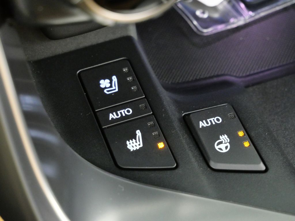 Thumbnail: 2025 Lexus LX - 47