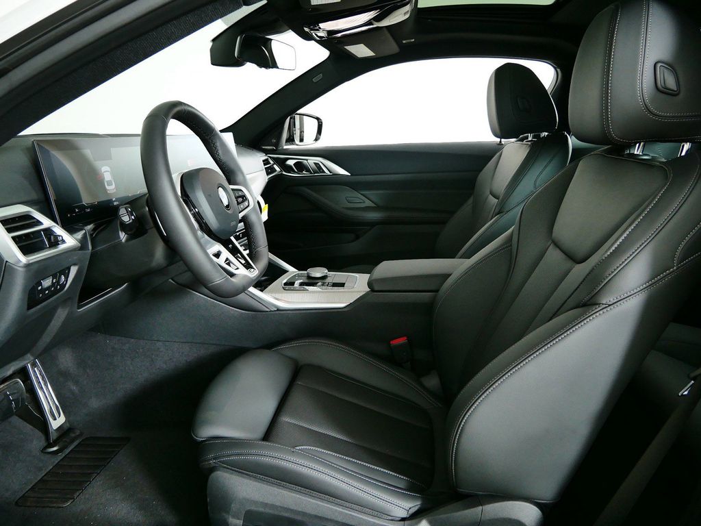 Thumbnail: 2026 BMW 4 Series - 30