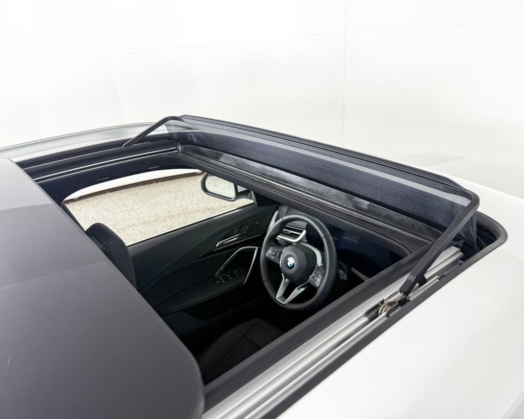 Thumbnail: 2025 BMW X1 - 21