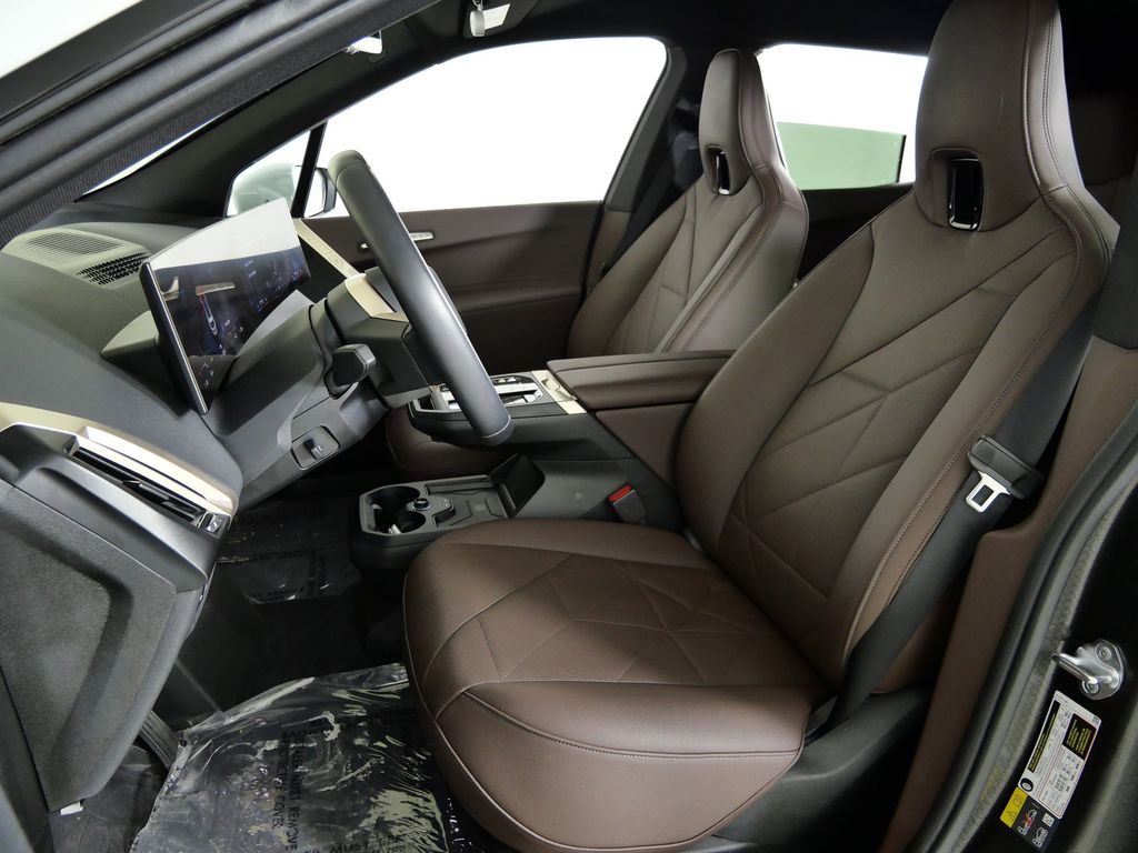 Thumbnail: 2025 BMW iX - 39