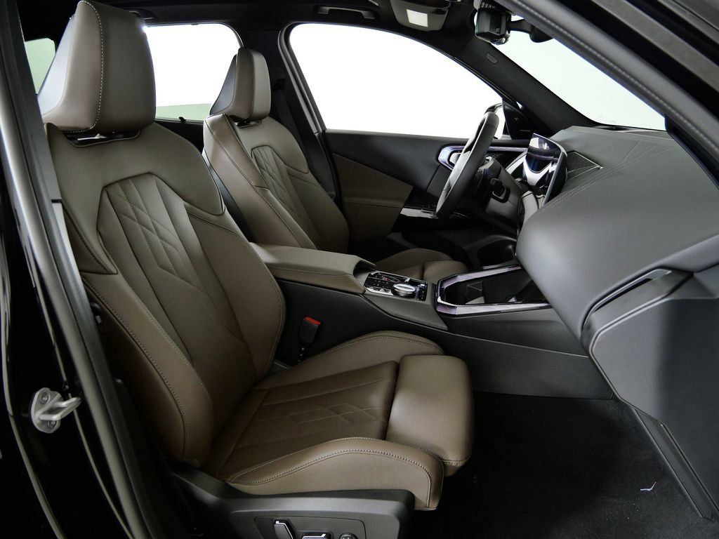 Thumbnail: 2026 BMW X3 - 24