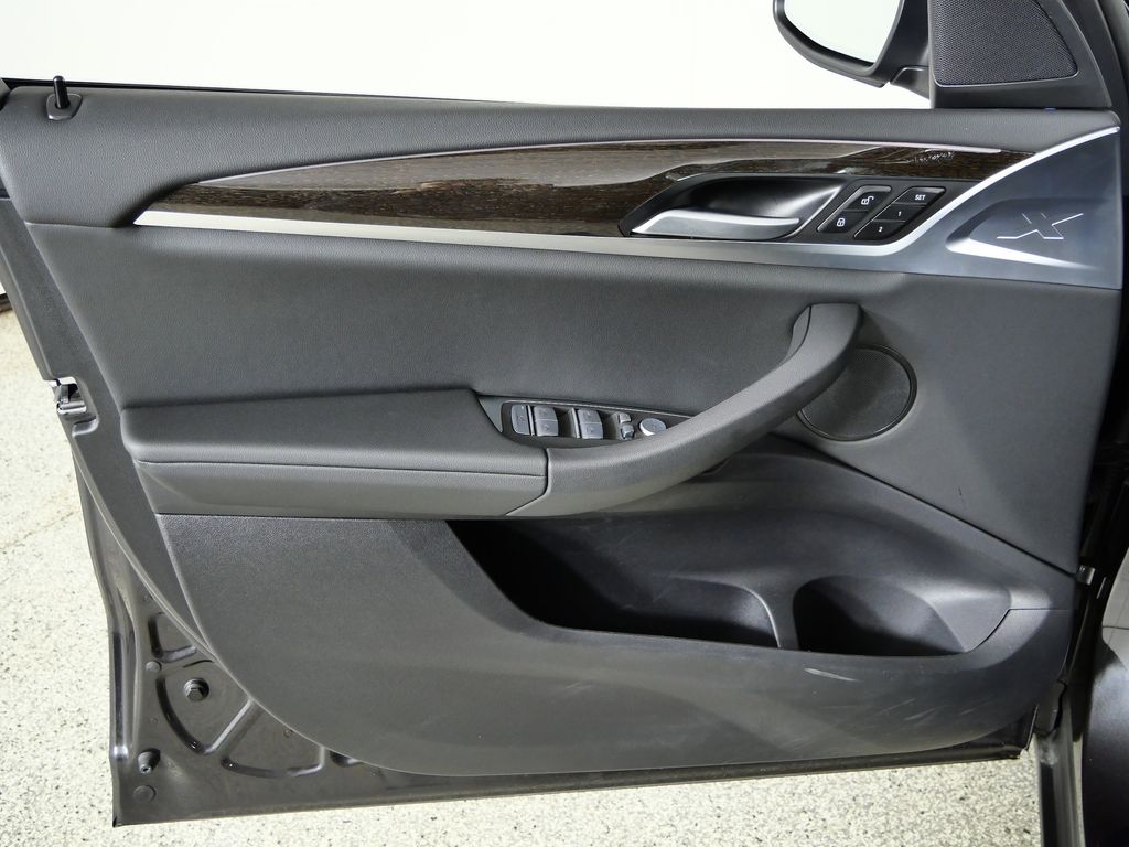 Thumbnail: 2024 BMW X3 - 37