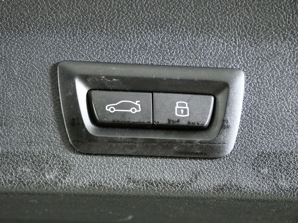 Thumbnail: 2023 BMW X3 - 33