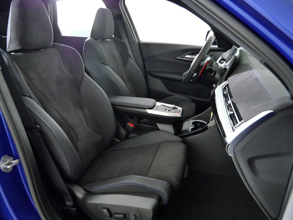 Thumbnail: 2026 BMW X1 - 21