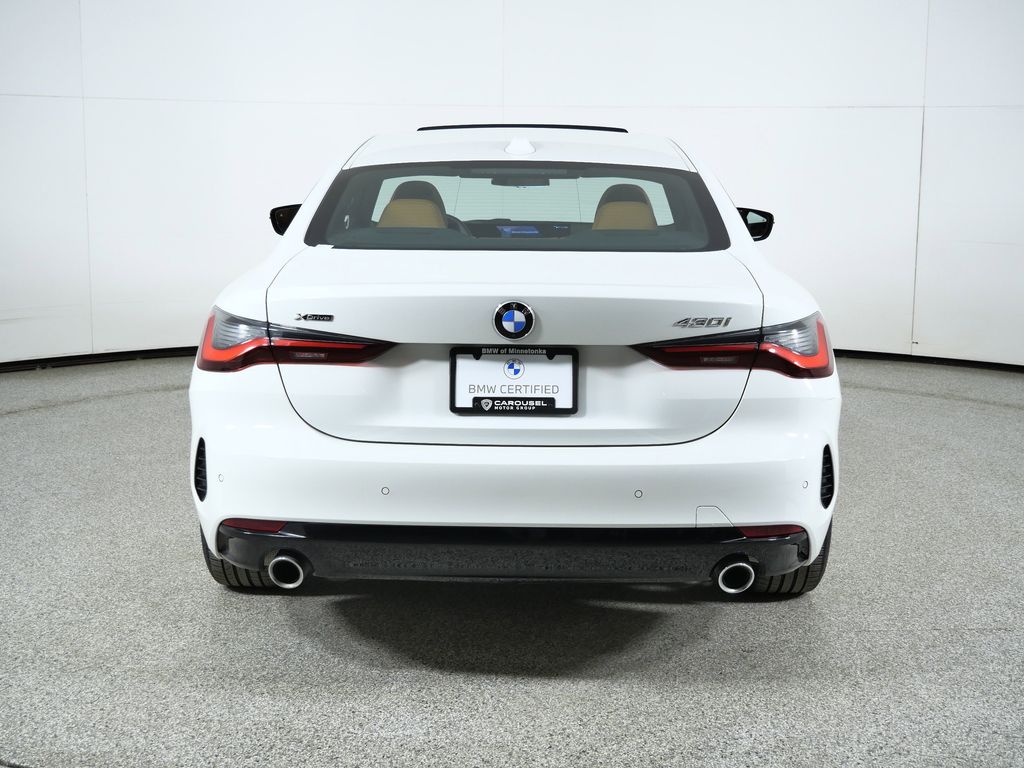 Thumbnail: 2025 BMW 4 Series - 12