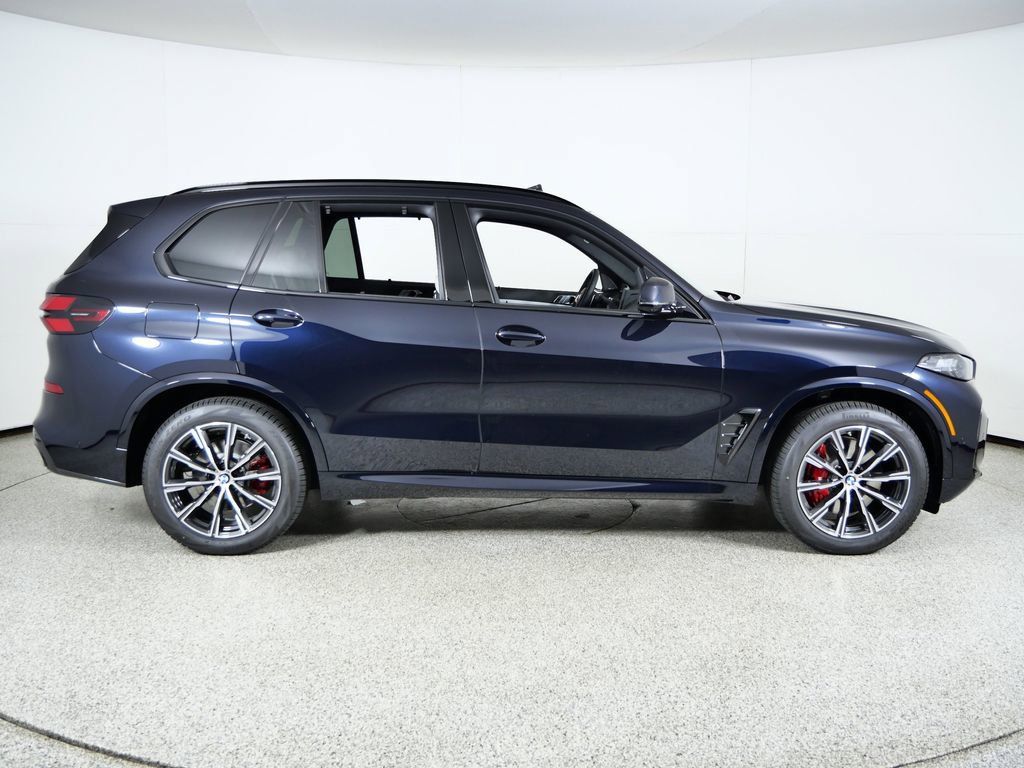 Thumbnail: 2026 BMW X5 - 10