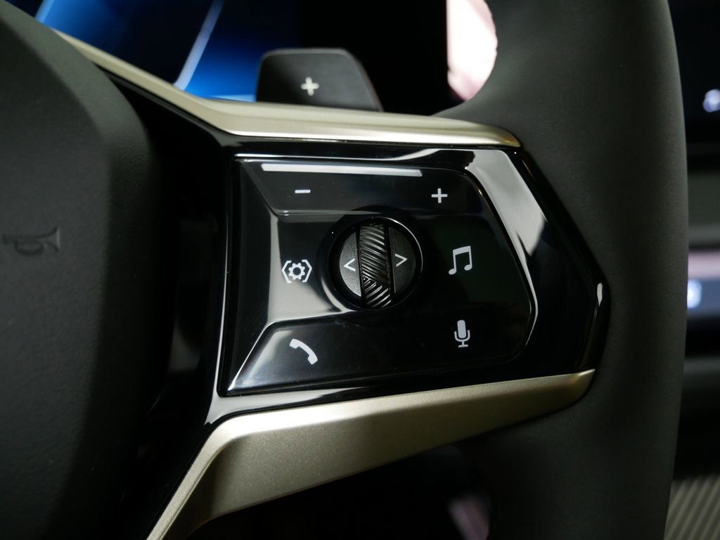 Thumbnail: 2025 BMW X3 - 39