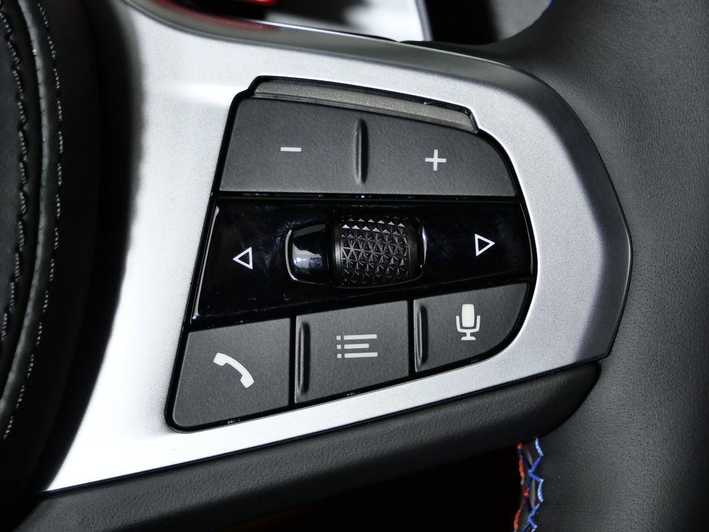 Thumbnail: 2025 BMW M8 - 39