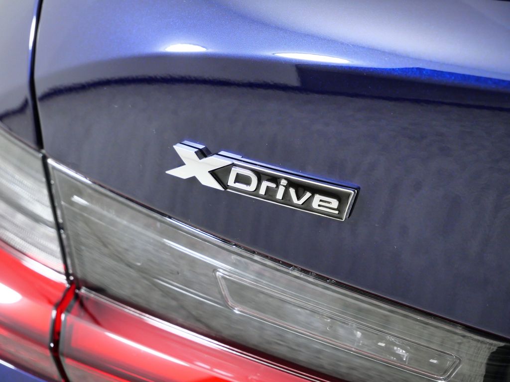 Thumbnail: 2026 BMW M3 - 13