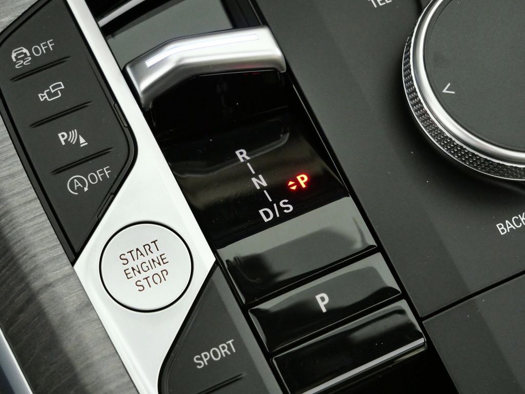 Thumbnail: 2026 BMW 3 Series - 48