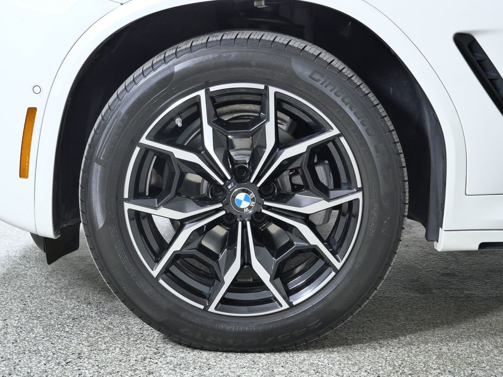 Thumbnail: 2024 BMW X3 - 21