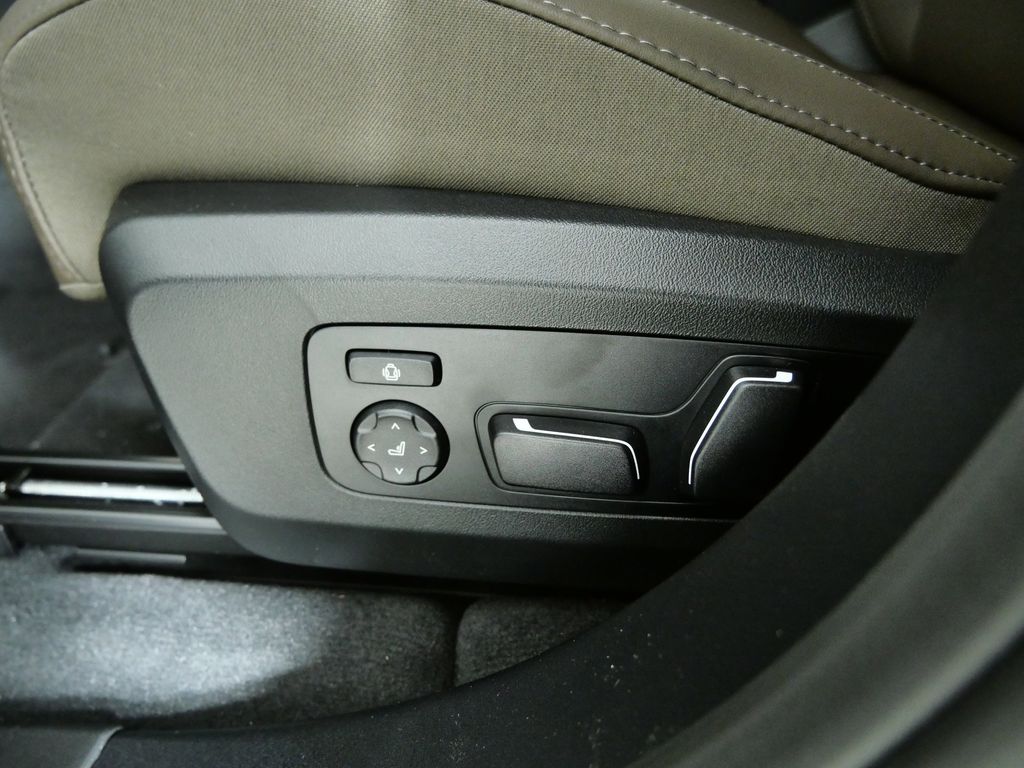 Thumbnail: 2026 BMW X3 - 31