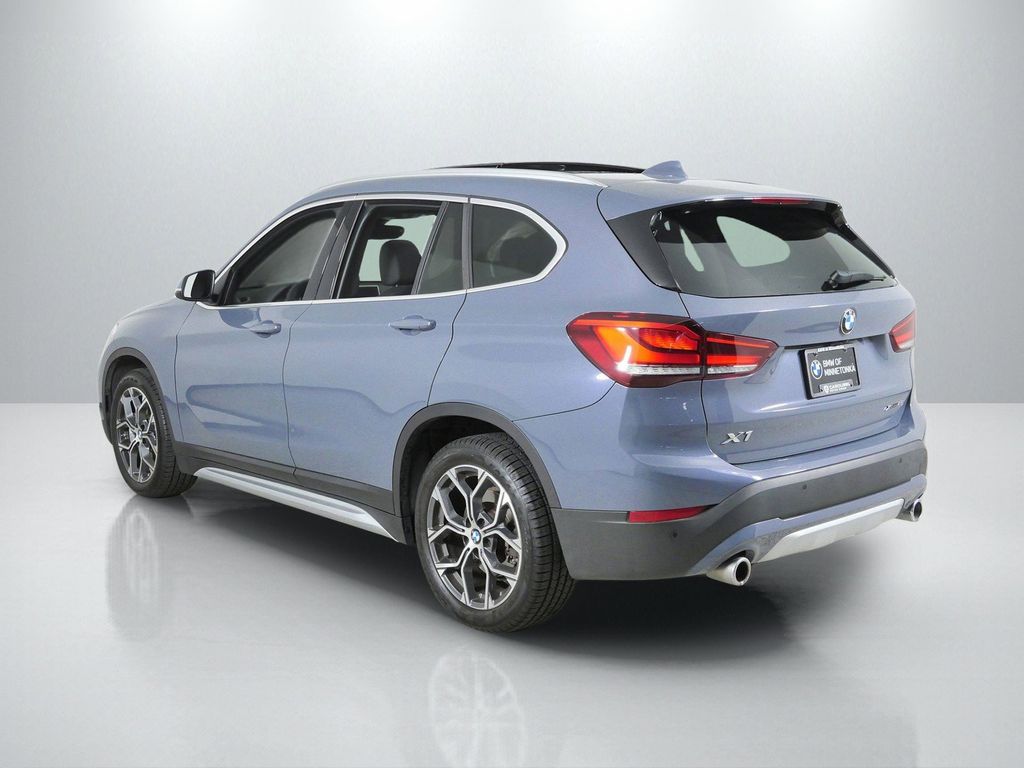 Thumbnail: 2021 BMW X1 - 14