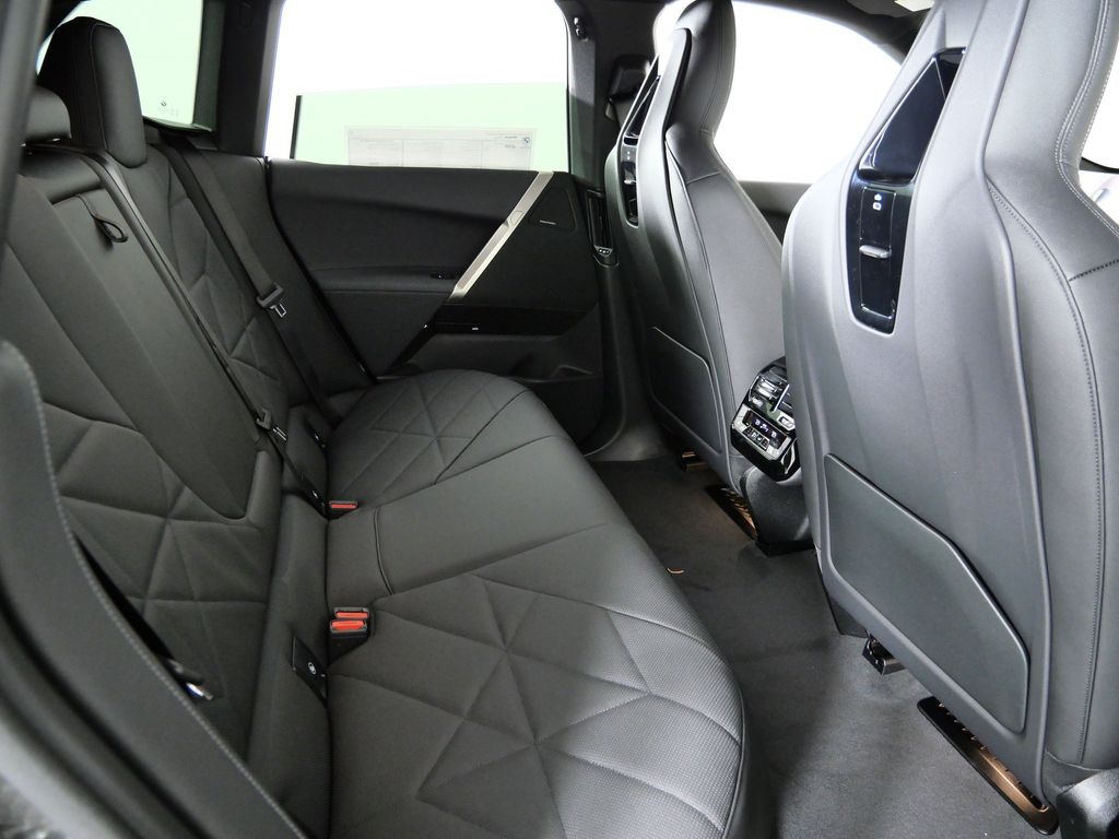 Thumbnail: 2026 BMW iX - 25