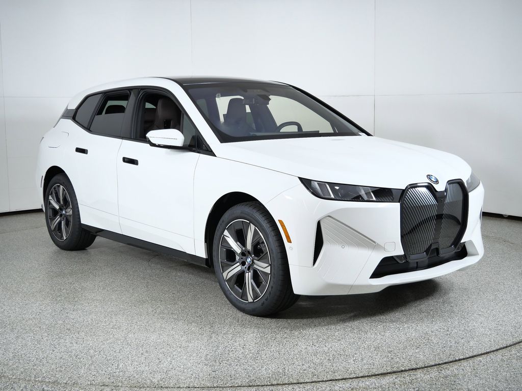 Thumbnail: 2026 BMW iX - 7