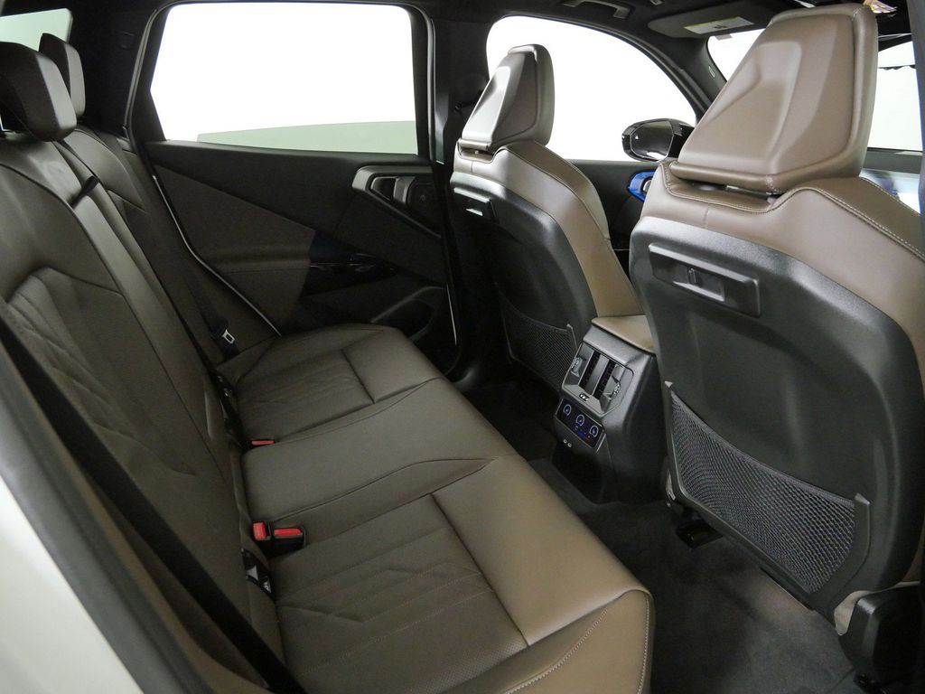 Thumbnail: 2026 BMW X3 - 26