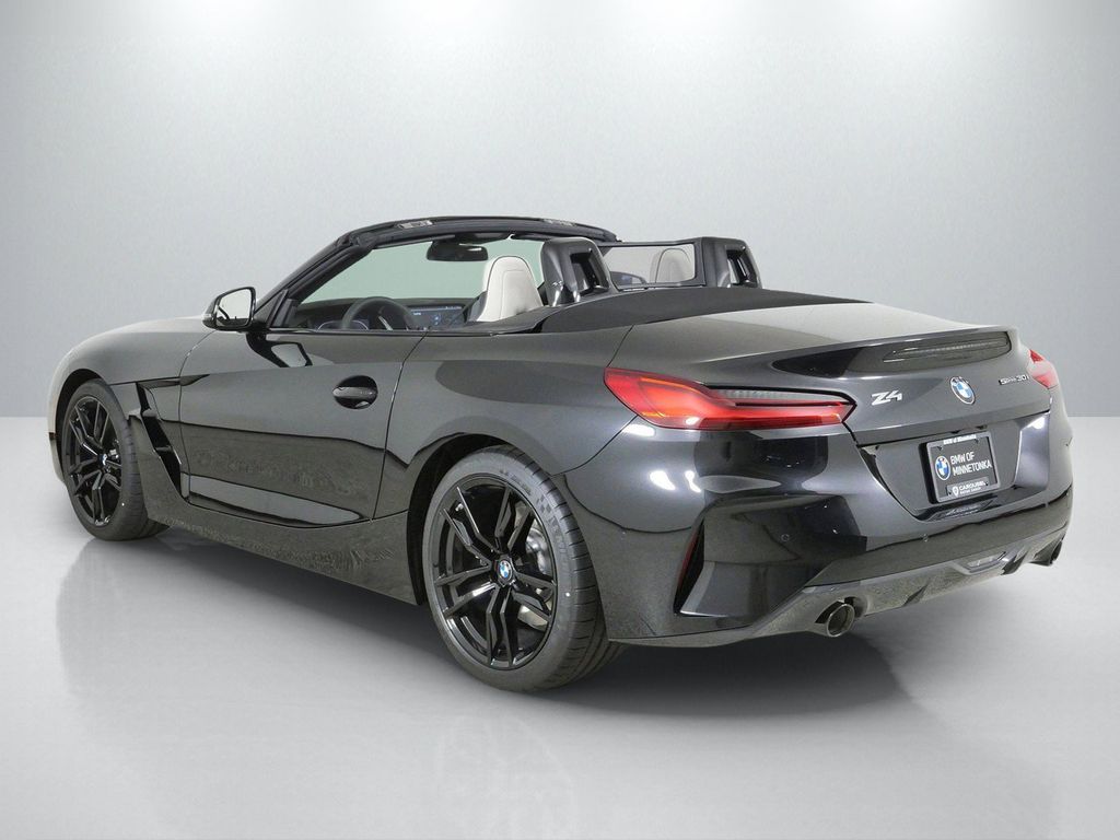 Thumbnail: 2026 BMW Z4 - 14