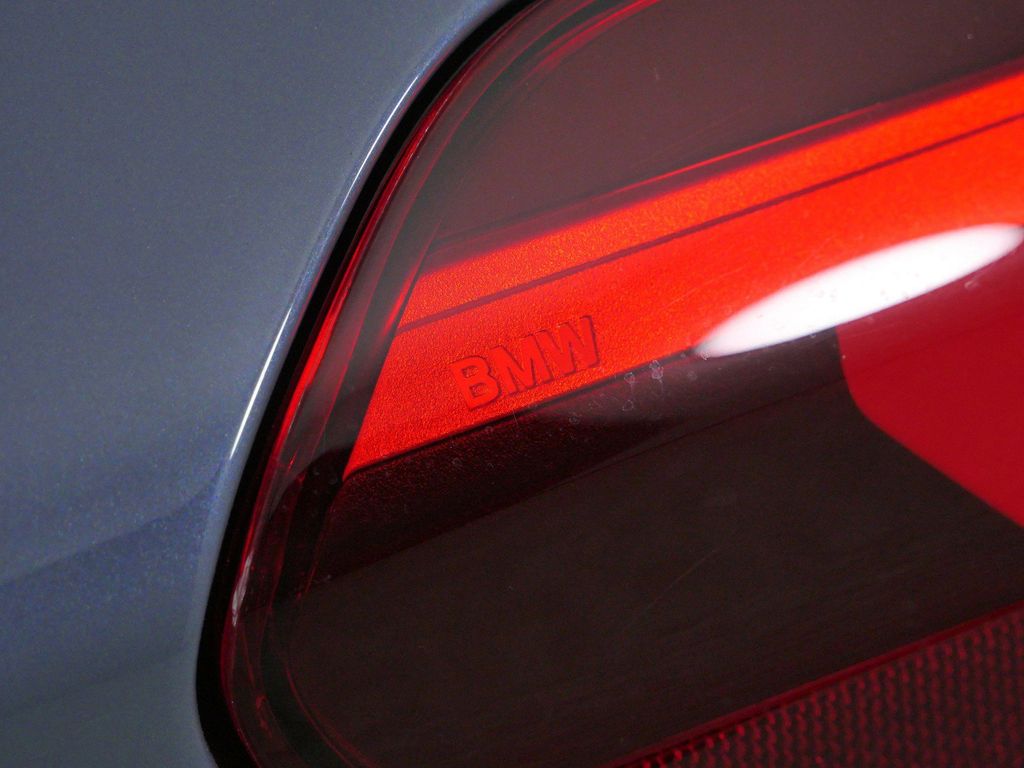 Thumbnail: 2021 BMW X1 - 18