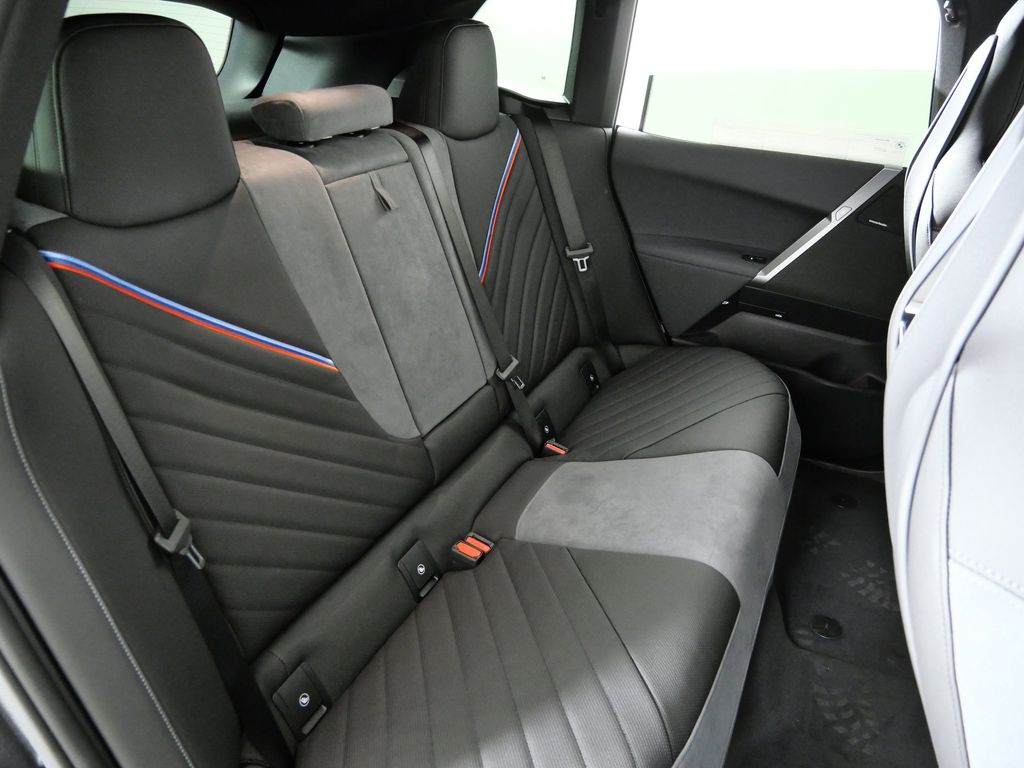 Thumbnail: 2026 BMW iX - 26