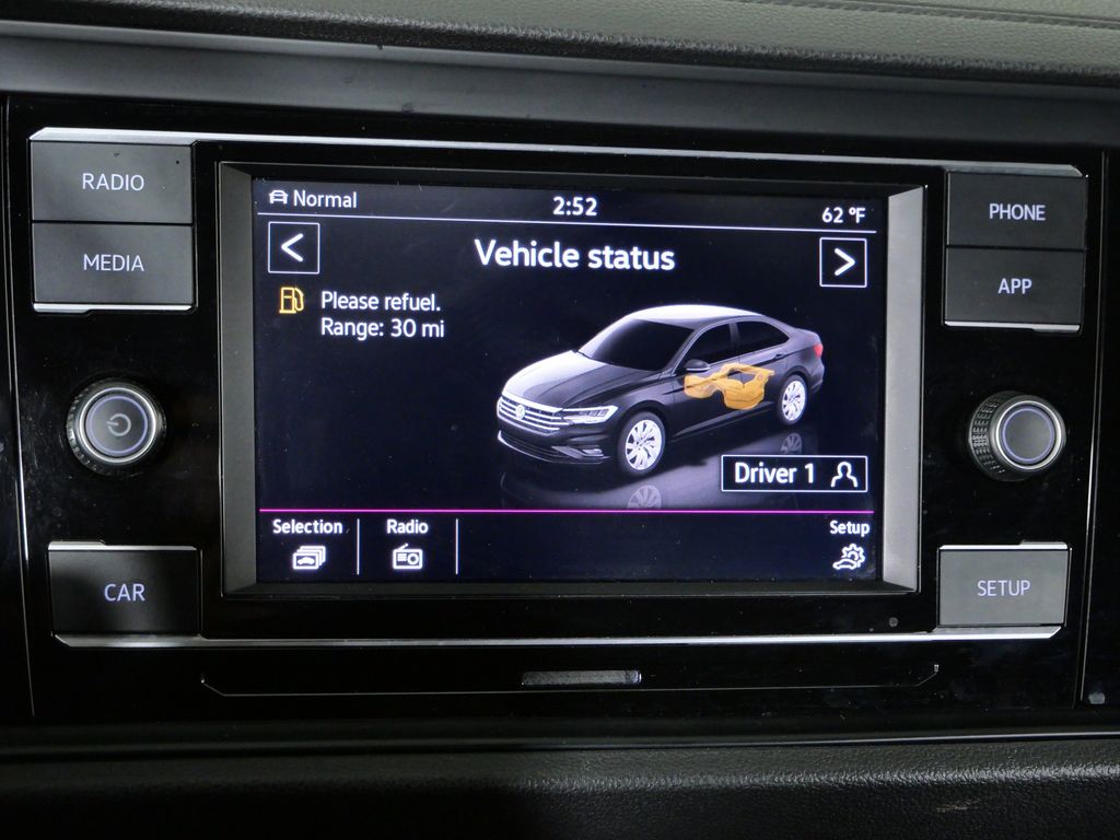 Thumbnail: 2019 Volkswagen Jetta - 41