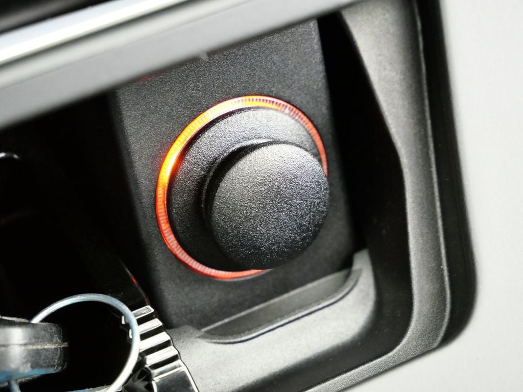 Thumbnail: 2013 BMW M5 - 46