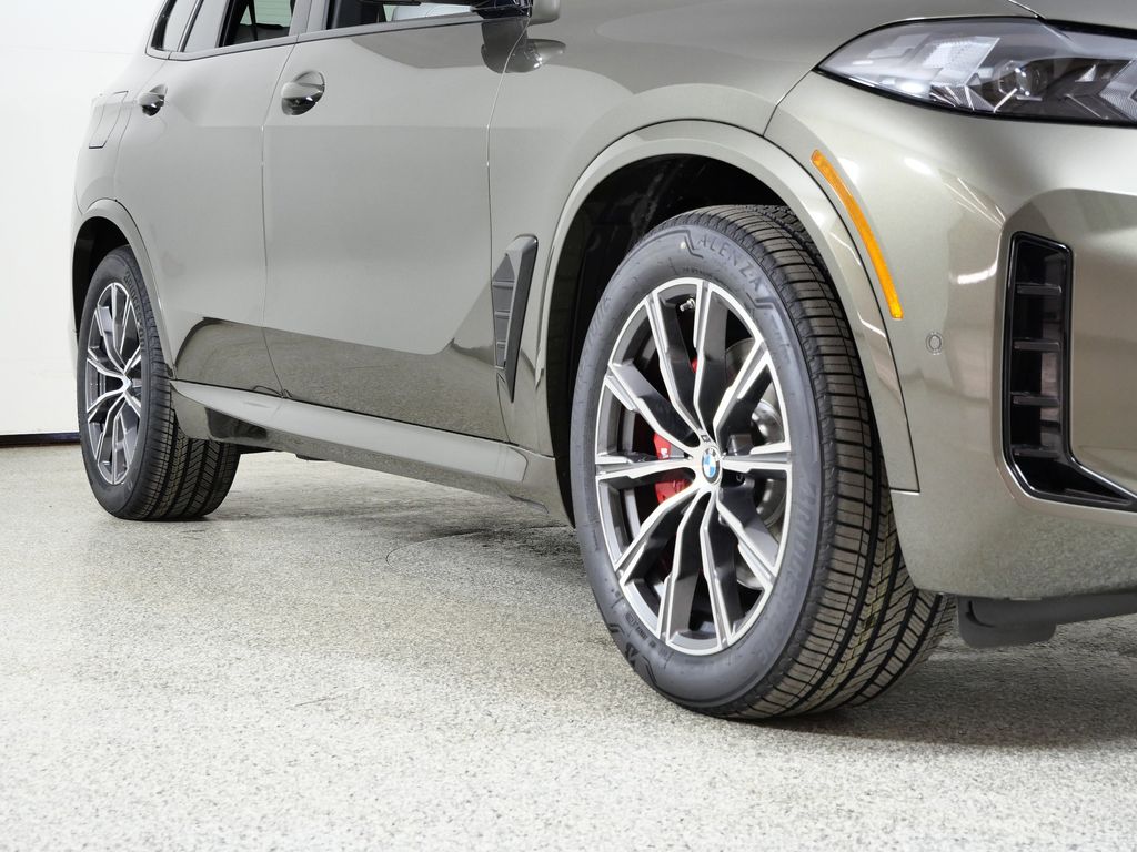 Thumbnail: 2026 BMW X5 - 6