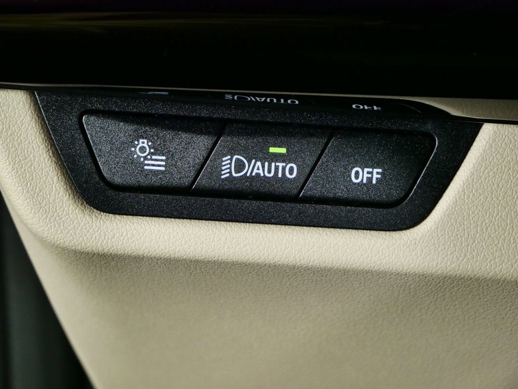 Thumbnail: 2025 BMW X1 - 38