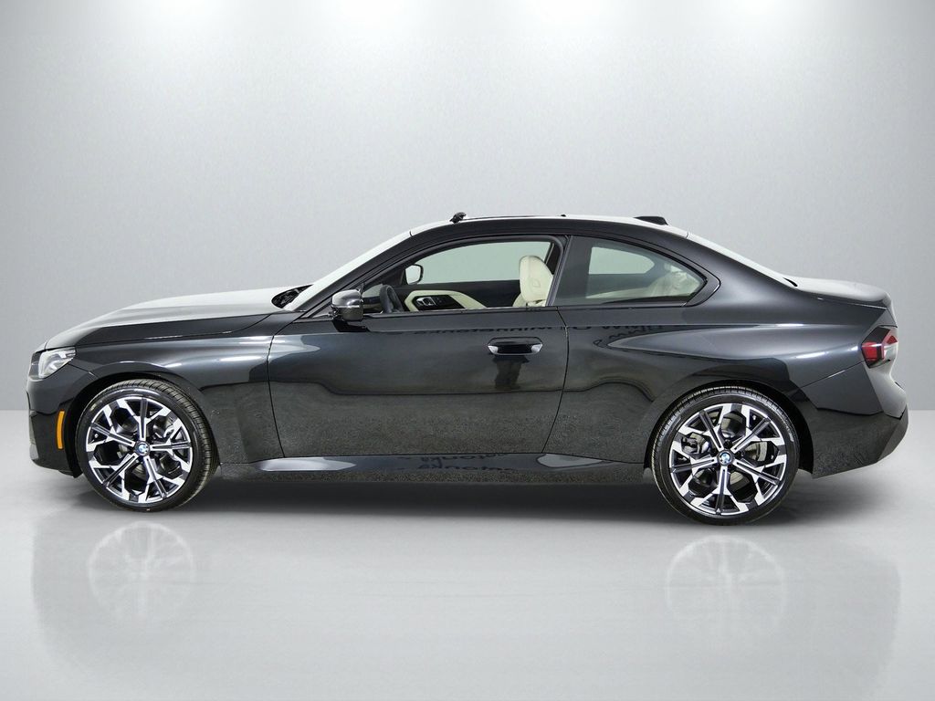 Thumbnail: 2026 BMW 2 Series - 15
