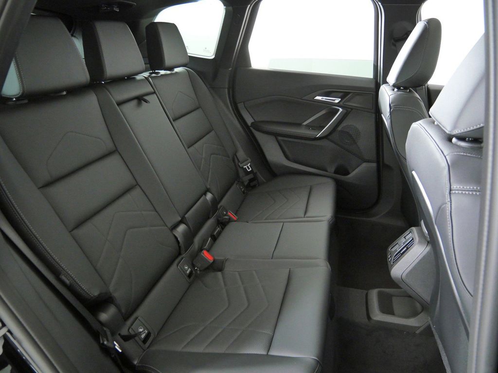 Thumbnail: 2026 BMW X1 - 25