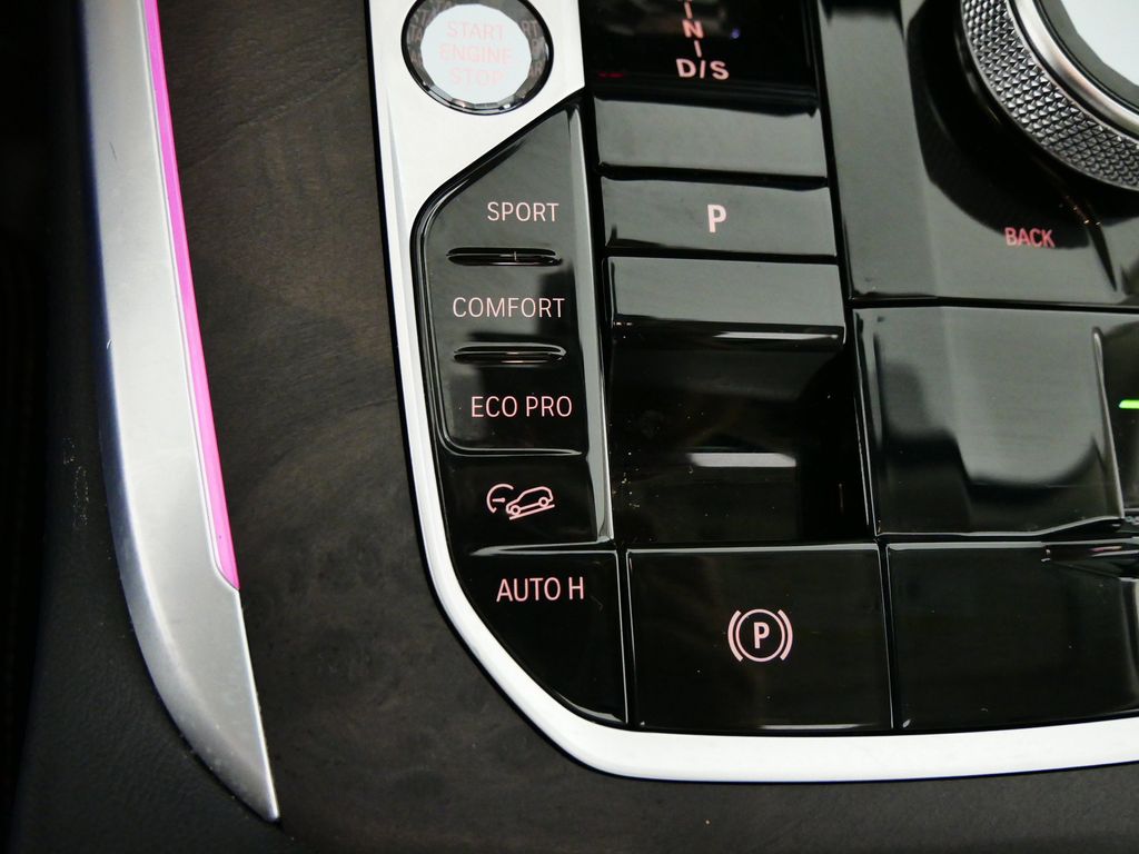 Thumbnail: 2024 BMW X7 - 41