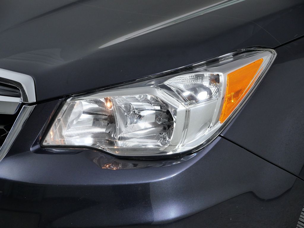 Thumbnail: 2015 Subaru Forester - 4