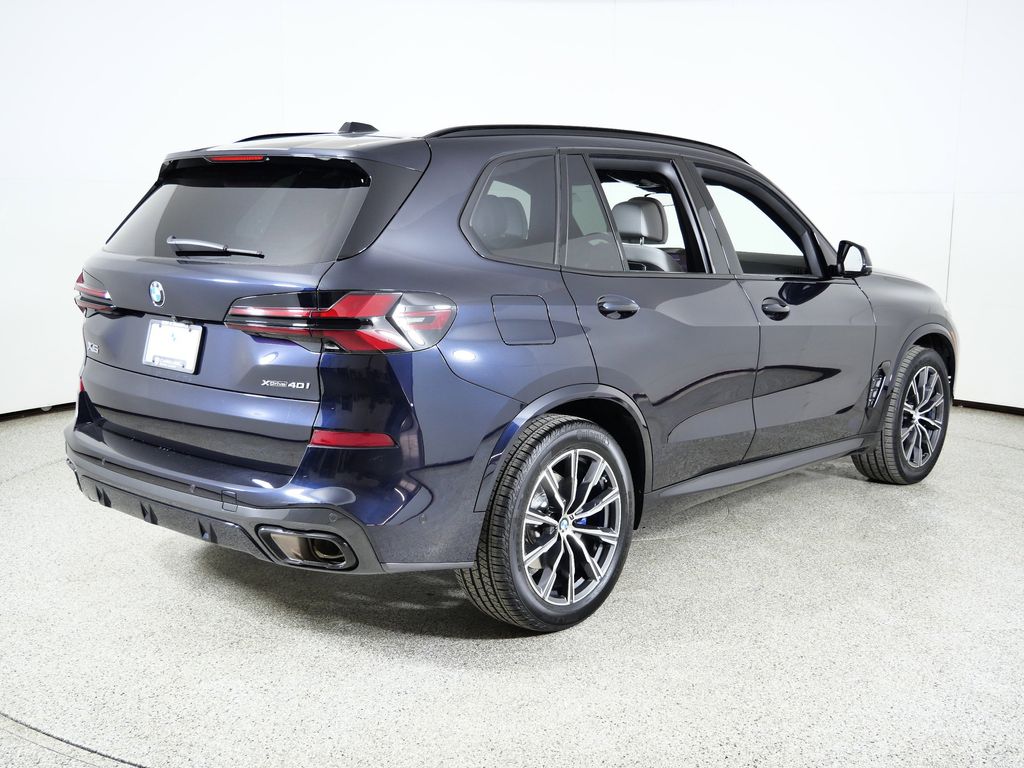 Thumbnail: 2024 BMW X5 - 11