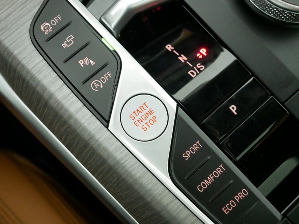 Thumbnail: 2025 BMW 4 Series - 50