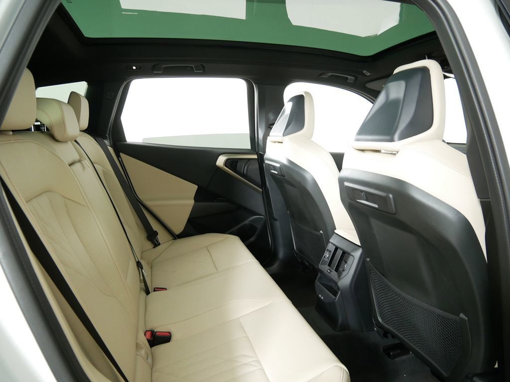 Thumbnail: 2025 BMW X3 - 25